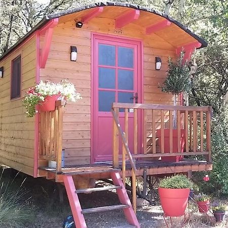 Roulotte Romantique Avec Piscine En Cevennes Monteils (Gard) Экстерьер фото