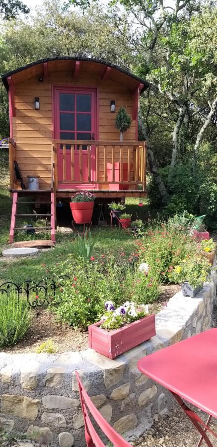 Roulotte Romantique Chauffee En Cevennes Monteils  Экстерьер фото